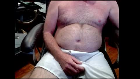 Snapshot of greenguy69 chatting on April 27, 2026, 1:31 pm green online show from April 27, 2026, 1:31 pm