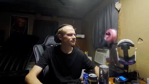 Greenlungs8195 online show from October 3, 2025, 10:23 am