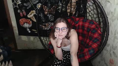 Snapshot of greenwitch9 chatting on February 11, 2026, 11:26 am Lina online show from February 11, 2026, 11:26 am