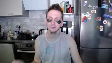 Snapshot of greg_photog chatting on October 21, 2025, 2:01 am greg_photog online show from October 21, 2025, 2:01 am