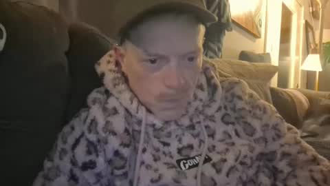 Snapshot of greggrr chatting on February 19, 2026, 3:57 am first time doing this online show from February 19, 2026, 3:57 am
