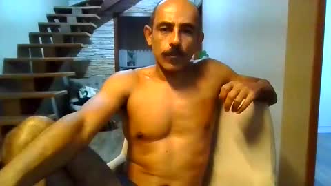 grego435380 online show from February 21, 2025, 1:55 am