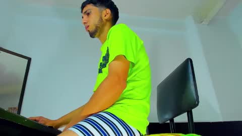 GREGORY online show from January 6, 2025, 4:02 pm