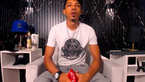 GregorySforza online show from October 15, 2025, 12:27 pm