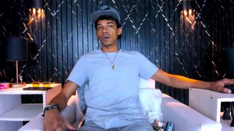 GregorySforza online show from December 20, 2025, 6:04 pm