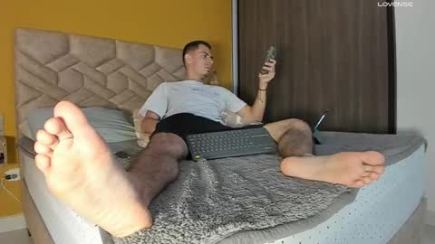 gregorymancini online show from November 15, 2025, 6:48 pm