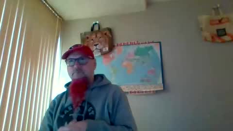 Snapshot of gregrev chatting on April 25, 2026, 11:46 pm gregrev online show from April 25, 2026, 11:46 pm