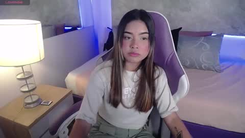 Greta Rouse online show from December 18, 2024, 10:13 pm