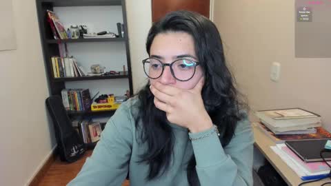 Greta online show from December 17, 2025, 6:19 am