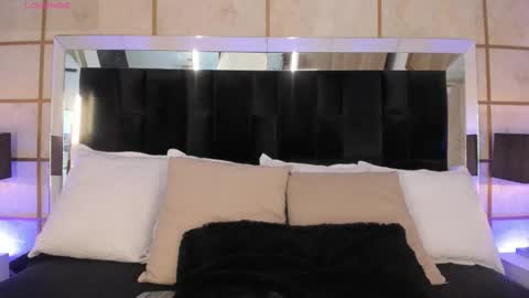 Greta Velvet  online show from October 11, 2025, 7:56 pm