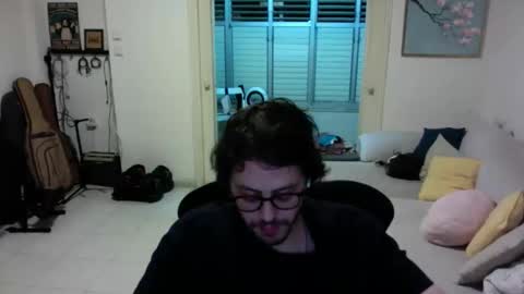Snapshot of grey_uchi chatting on May 8, 2026, 11:32 pm grey_uchi online show from May 8, 2026, 11:32 pm