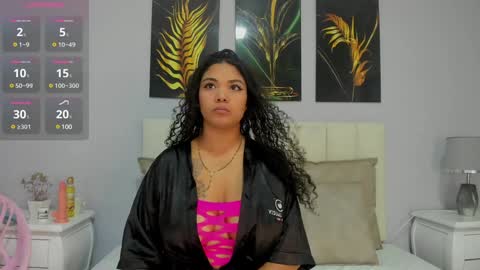 Snapshot of greymarii chatting on January 26, 2025, 12:11 pm Marii online show from January 26, 2025, 12:11 pm