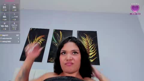 Snapshot of greymarii chatting on February 16, 2025, 3:48 pm Marii online show from February 16, 2025, 3:48 pm