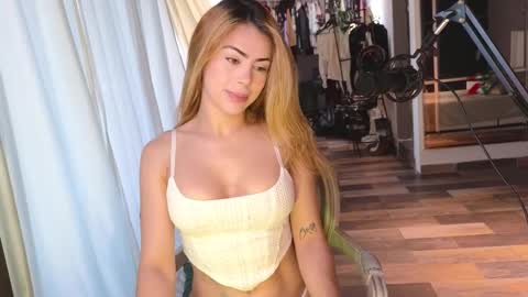 Greyslopez online show from December 15, 2025, 5:06 pm