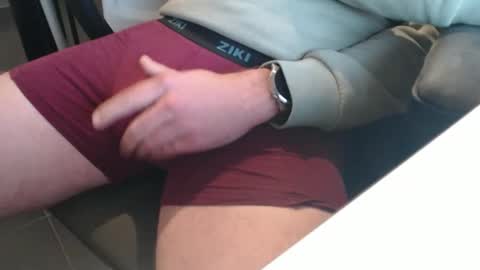 Griesie online show from November 16, 2025, 11:32 pm