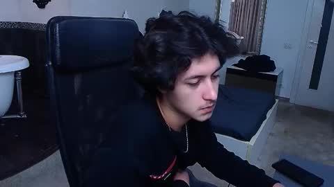 Snapshot of griffindane chatting on February 5, 2026, 5:23 am GriffinDane online show from February 5, 2026, 5:23 am