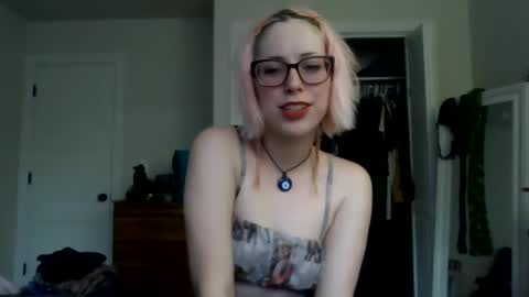 Snapshot of grimy_girlie chatting on September 27, 2025, 8:47 pm grimygirlie online show from September 27, 2025, 8:47 pm