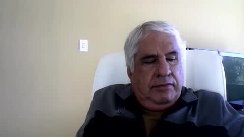 grisa01 online show from June 8, 2026, 1:11 pm