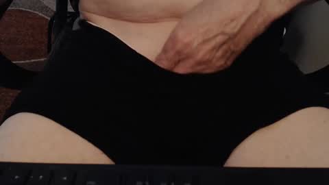 griz01 online show from September 28, 2025, 4:12 pm