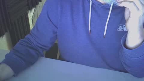 Snapshot of grooce_sub chatting on April 19, 2026, 7:49 pm Grooce online show from April 19, 2026, 7:49 pm