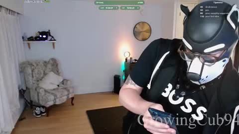 Snapshot of growingcub94 chatting on September 11, 2025, 10:15 am Alpha pup online show from September 11, 2025, 10:15 am