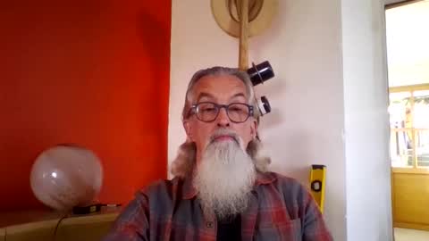 Grybear online show from November 17, 2025, 9:15 am