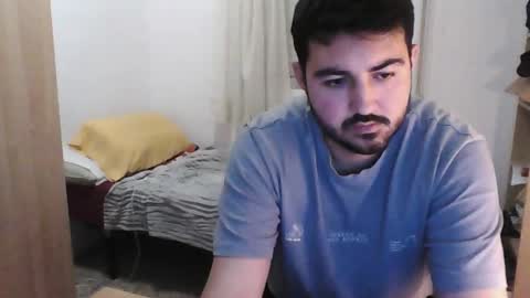 Snapshot of gsendra chatting on December 9, 2024, 10:09 pm gsendra online show from December 9, 2024, 10:09 pm