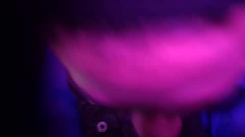 Snapshot of gswaze12 chatting on November 11, 2025, 4:34 am GSwaze online show from November 11, 2025, 4:34 am