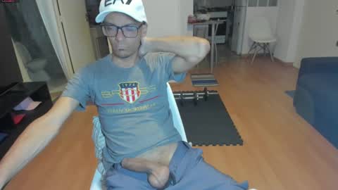 guachin_new online show from September 29, 2025, 3:55 am