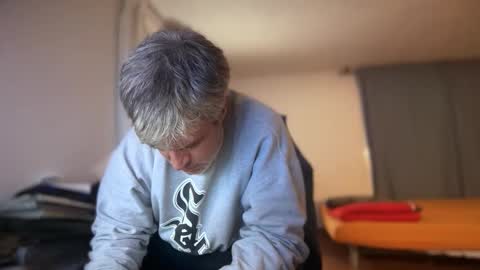 guardiannif_ online show from March 22, 2026, 9:40 pm