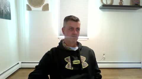 Snapshot of gudguy2025 chatting on October 21, 2025, 12:17 pm gudguy2025 online show from October 21, 2025, 12:17 pm