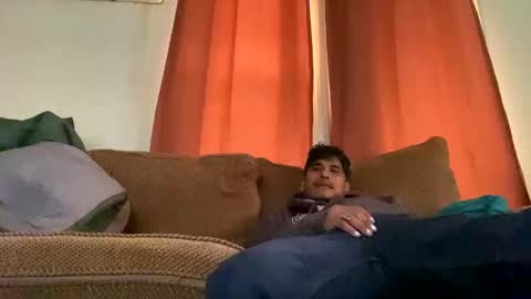 Snapshot of guerra938644 chatting on February 21, 2025, 10:04 pm BulgeAddiction online show from February 21, 2025, 10:04 pm