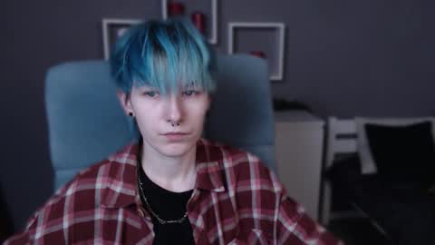 guitarandangell online show from October 26, 2025, 3:34 am