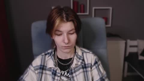 guitarandangell online show from January 12, 2026, 11:48 am