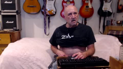 Snapshot of guitarsexgod chatting on January 7, 2025, 12:31 pm Mario online show from January 7, 2025, 12:31 pm