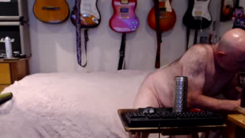 Snapshot of guitarsexgod chatting on January 14, 2025, 11:10 am Mario online show from January 14, 2025, 11:10 am