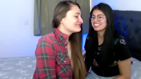 Vane blonde and Hazell black hair online show from January 13, 2025, 6:27 pm