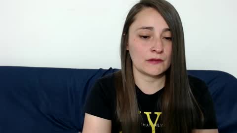 Vane blonde and Hazell black hair online show from September 20, 2025, 12:00 am