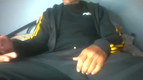 Snapshot of gunishment chatting on November 10, 2025, 2:49 pm gunishment online show from November 10, 2025, 2:49 pm