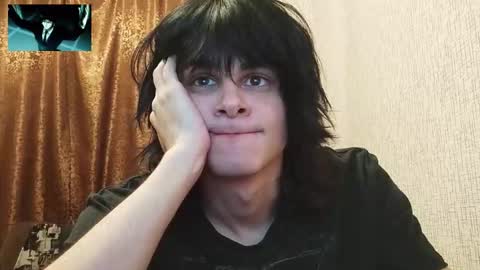 gushill_ online show from December 3, 2025, 12:29 am