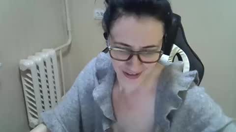 GusumAh online show from March 6, 2025, 6:26 pm