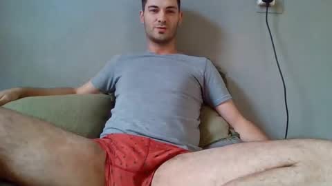 Snapshot of guyhardon chatting on December 20, 2024, 12:38 pm Guy Hardon online show from December 20, 2024, 12:38 pm