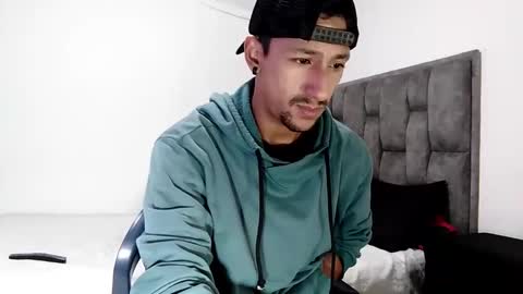 karim online show from February 23, 2025, 1:10 pm