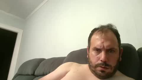 Snapshot of guynaked105 chatting on October 11, 2025, 11:58 pm guynaked105 online show from October 11, 2025, 11:58 pm