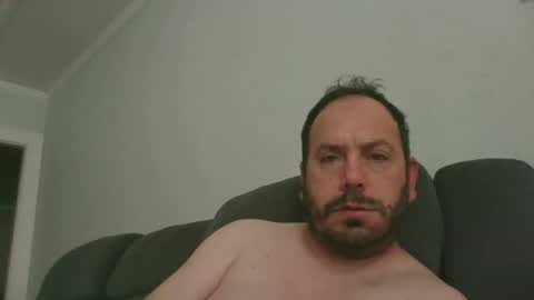 Snapshot of guynaked105 chatting on October 12, 2025, 12:15 pm guynaked105 online show from October 12, 2025, 12:15 pm