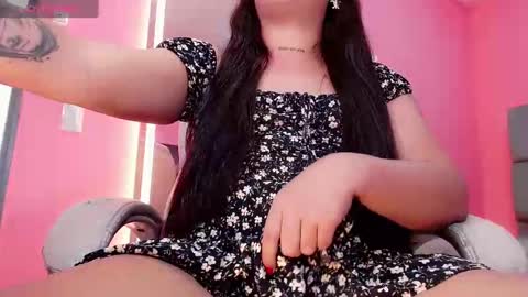 gwen online show from September 21, 2025, 8:21 pm