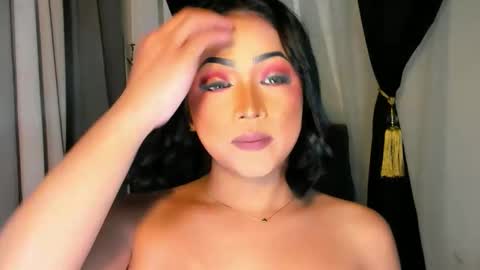 Snapshot of gwenngoddess chatting on October 13, 2025, 1:22 pm Call me Miss Gwen online show from October 13, 2025, 1:22 pm