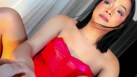 Snapshot of gwenngoddess chatting on October 16, 2025, 7:59 pm Call me Miss Gwen online show from October 16, 2025, 7:59 pm