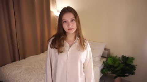 Molly online show from February 23, 2026, 5:05 am