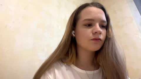 Naomi online show from June 2, 2026, 8:05 am